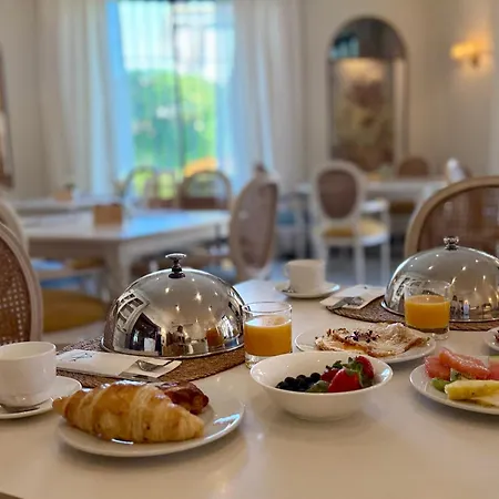 Готель Jerez 5*